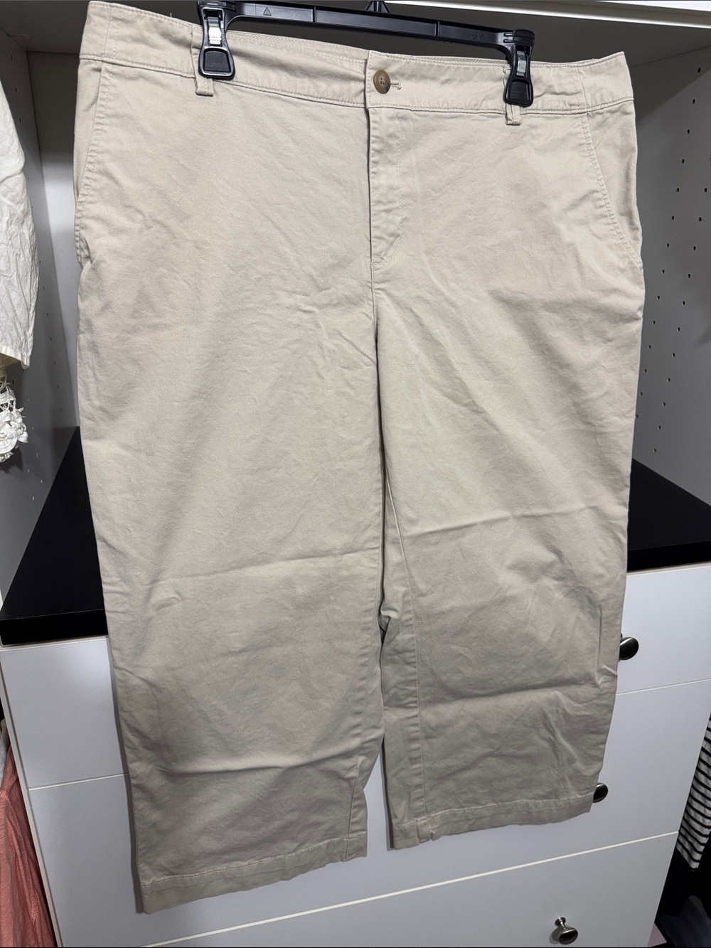 Eddie Bauer Khaki/Tan  Capris